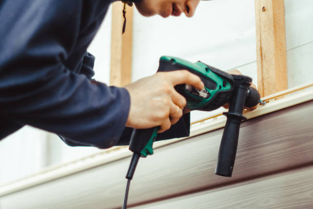 Best Custom Trim and Detailing for Siding  in Aberdeen, MS